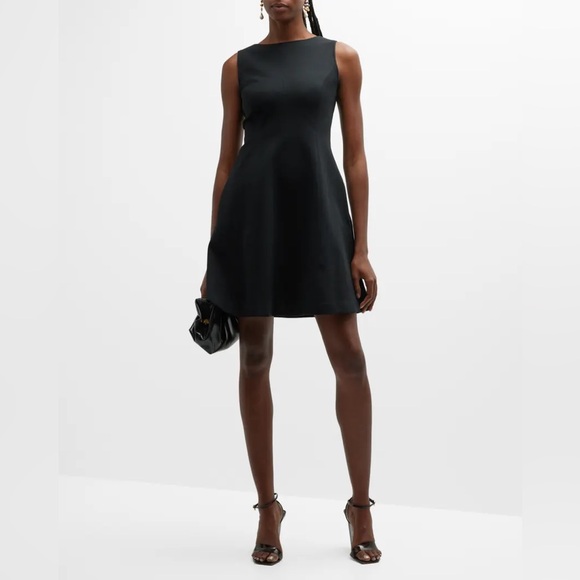 SPANX Perfect Fit & Flare Dress 🖤 - Picture 3 of 12